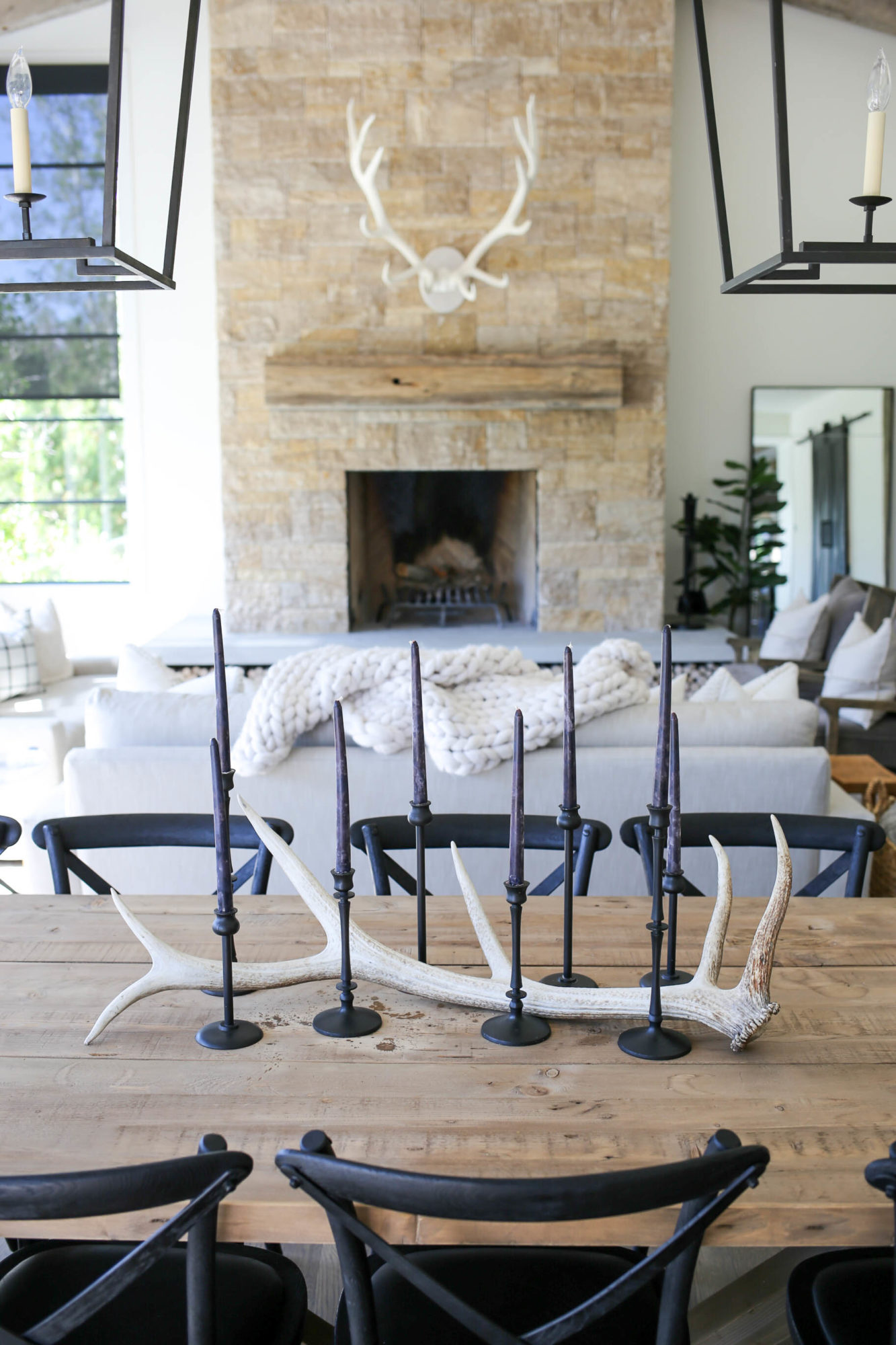 farmhouse dining room