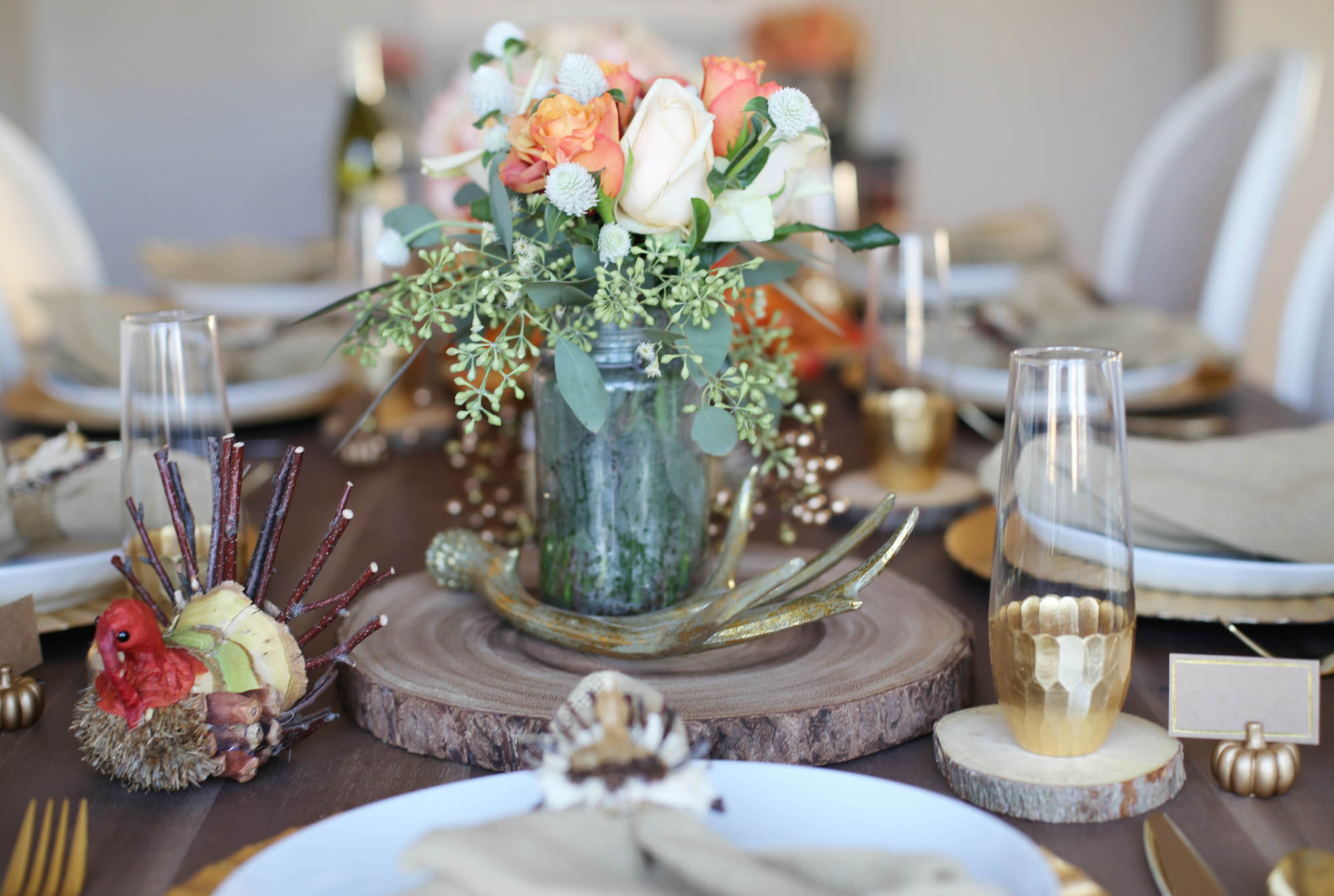 thanksgiving tablescape styled by kasey 