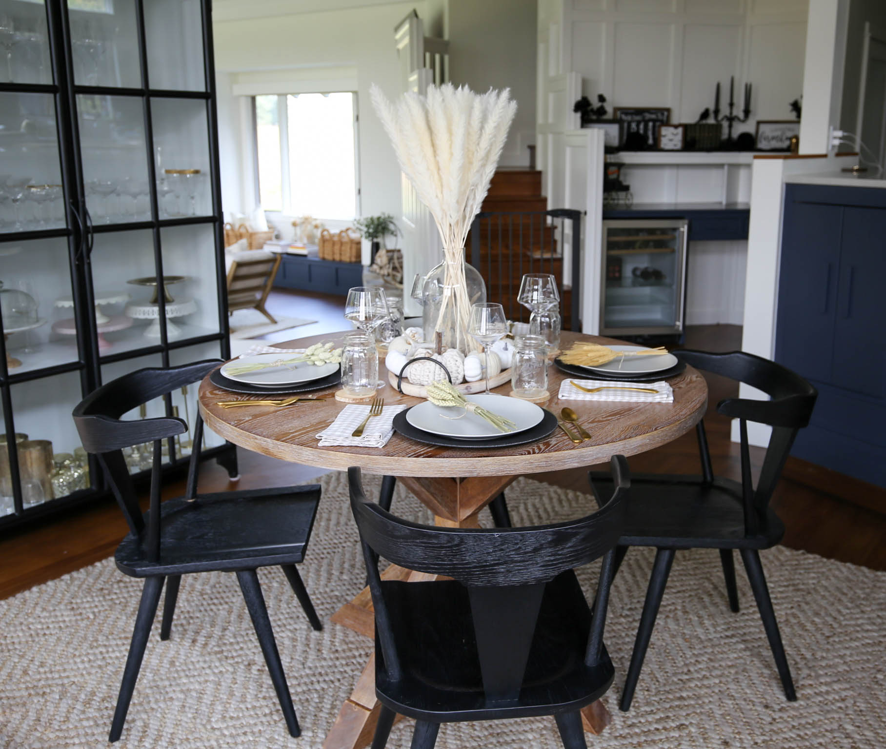 fall tablescape