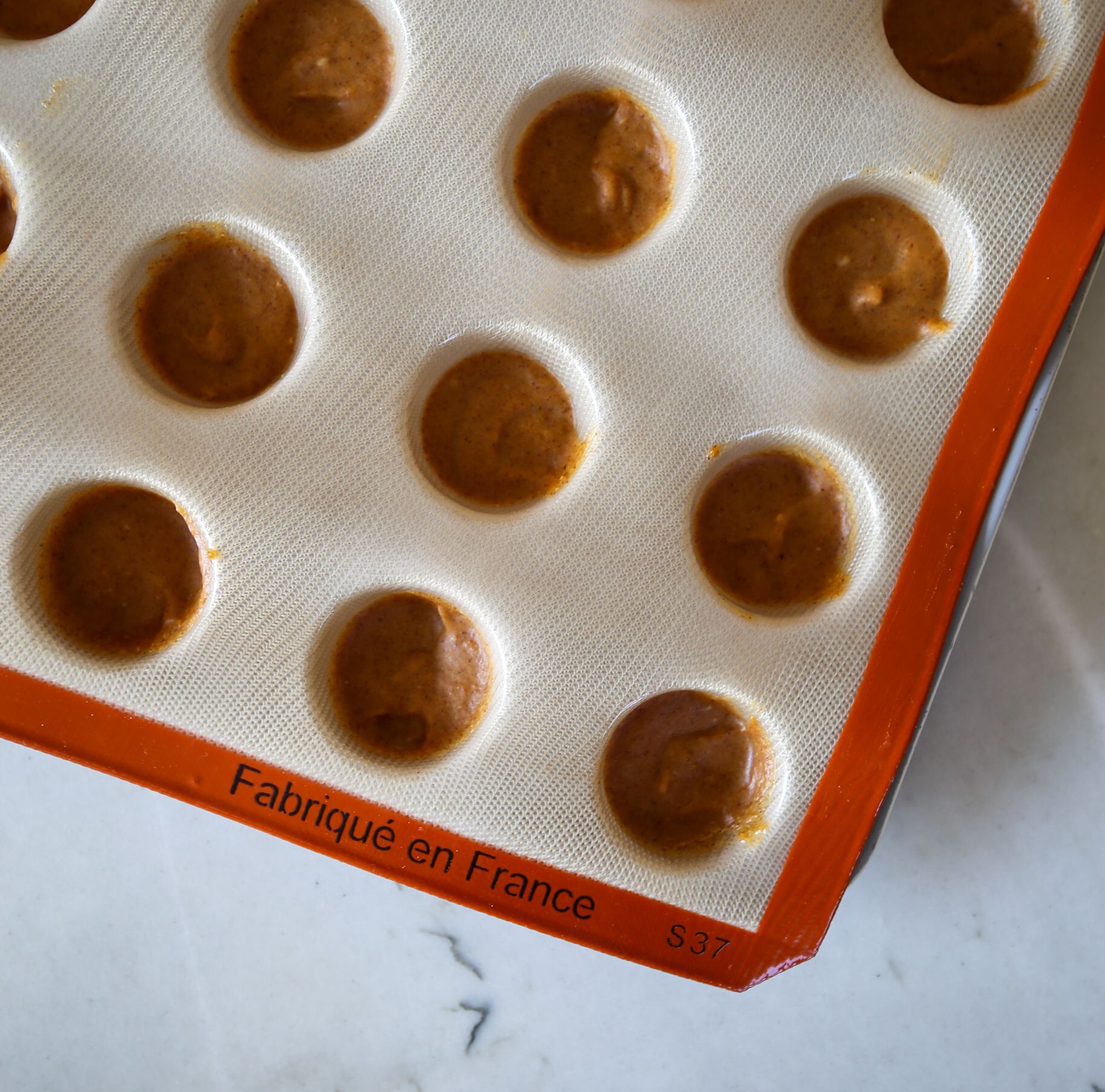 pumpkin chocolate cups