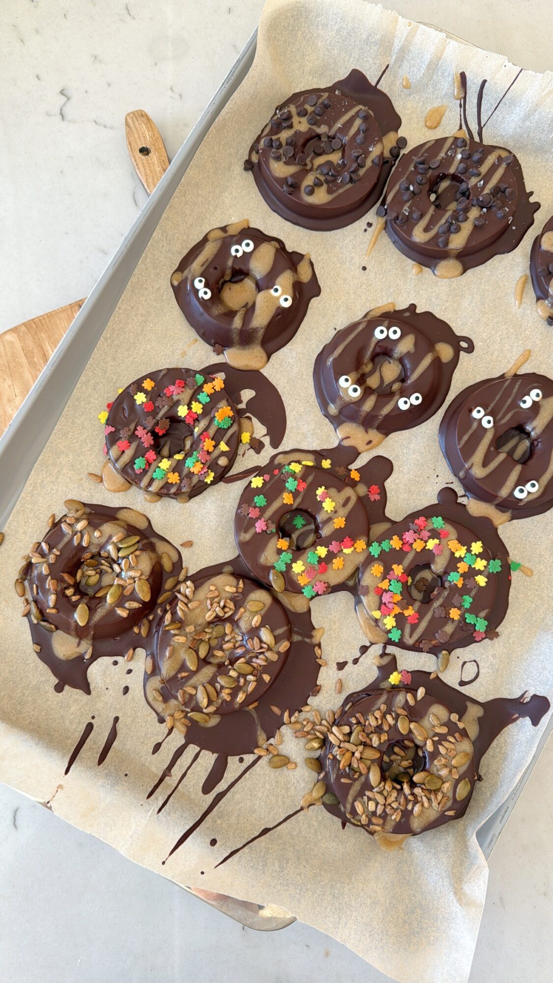 chocolate apple donuts