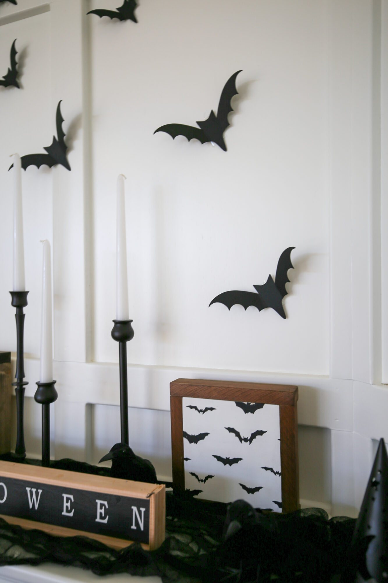 halloween mantel