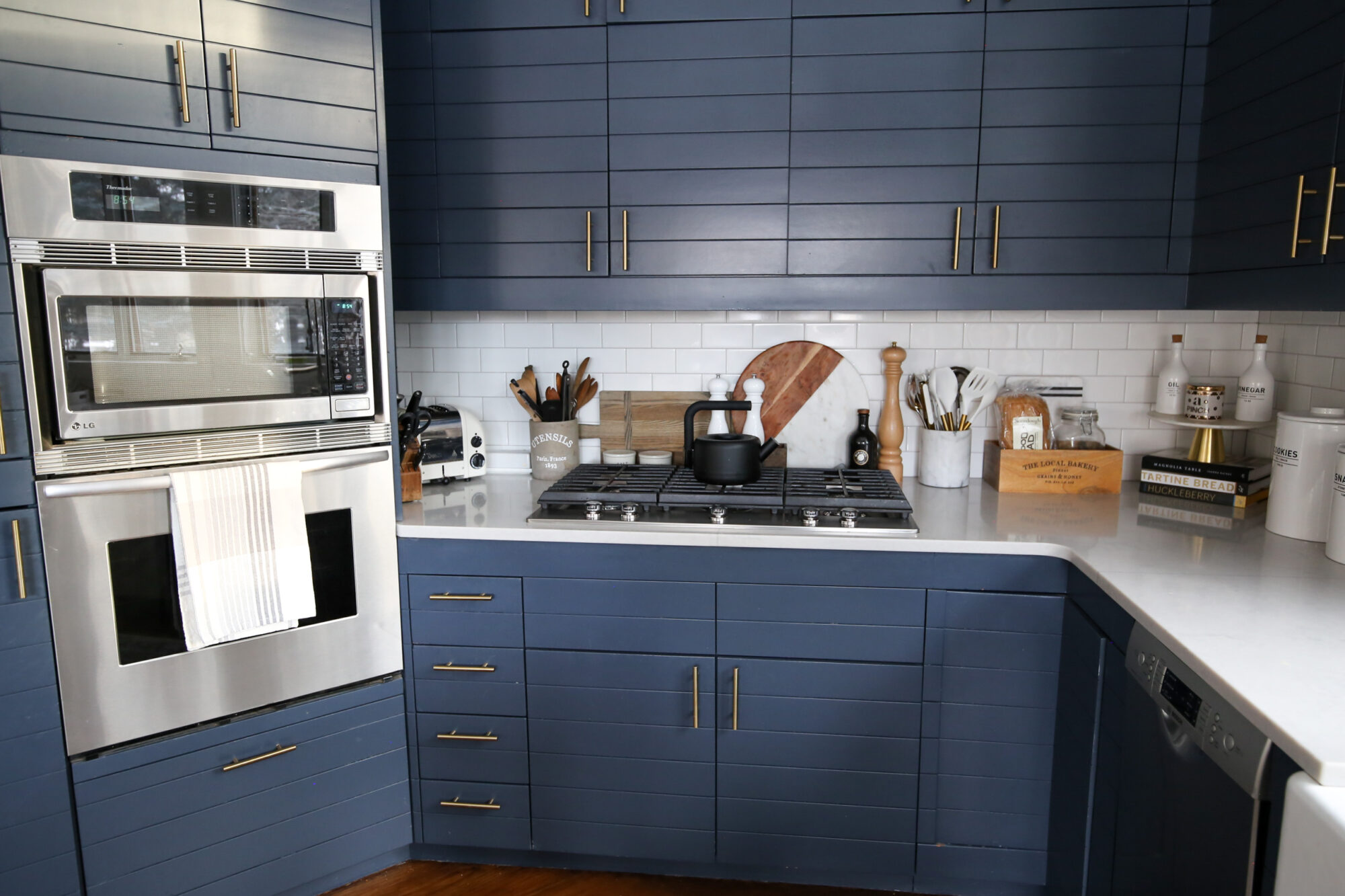 fixer upper blue kitchen