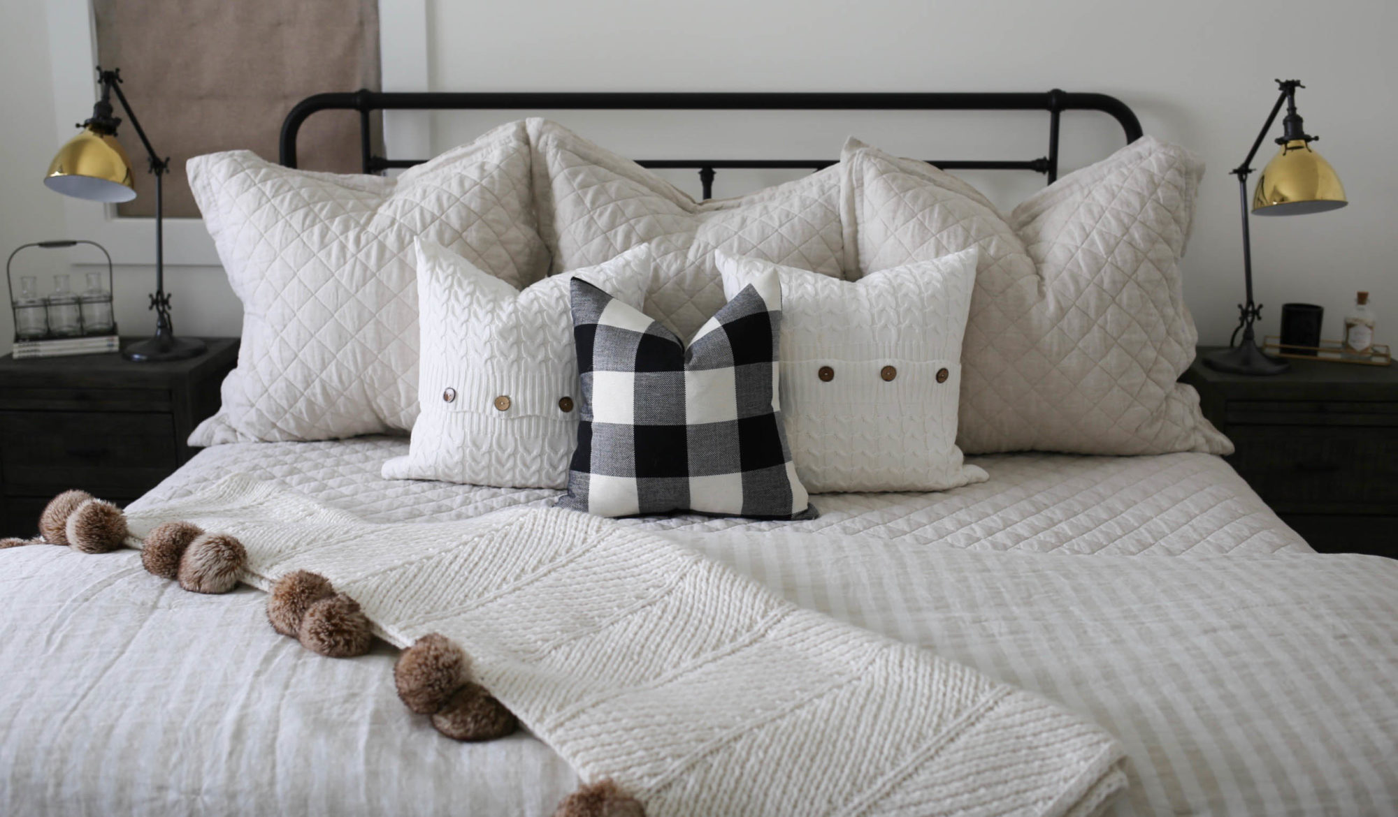farmhouse bedroom