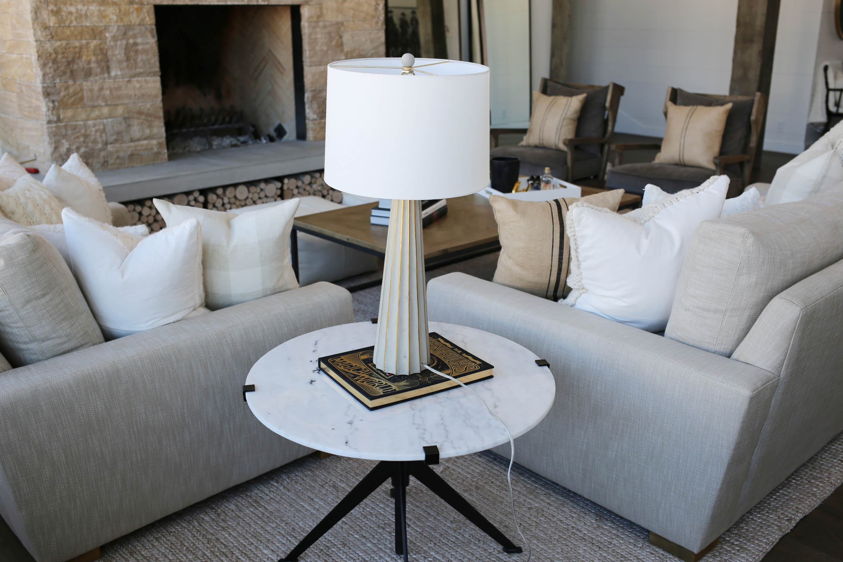 modern farmhouse living room