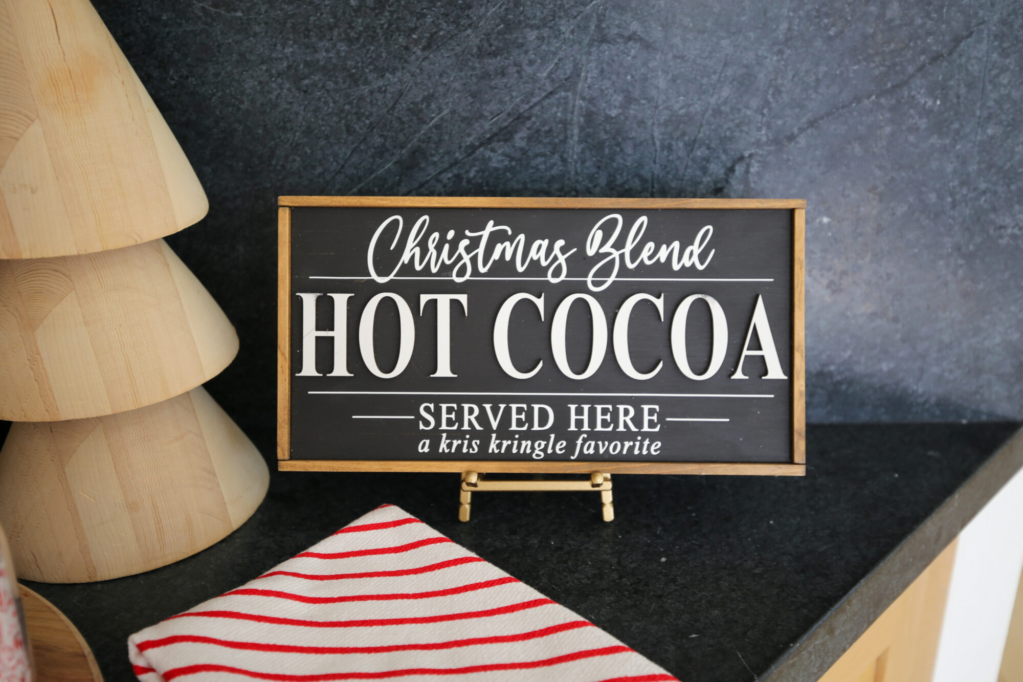 holiday hot cocoa bar