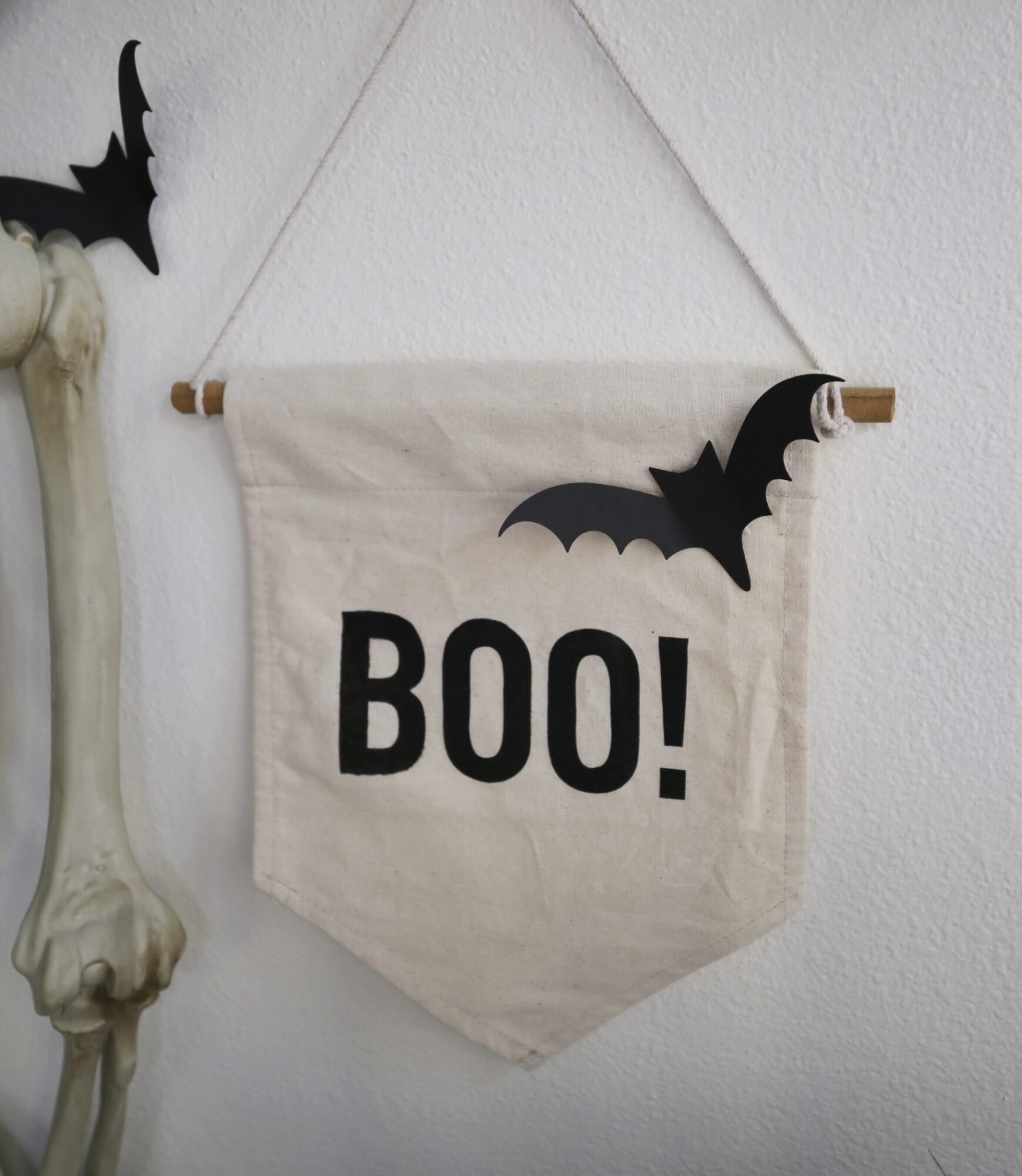 halloween bar