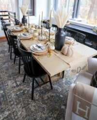 thanksgiving table