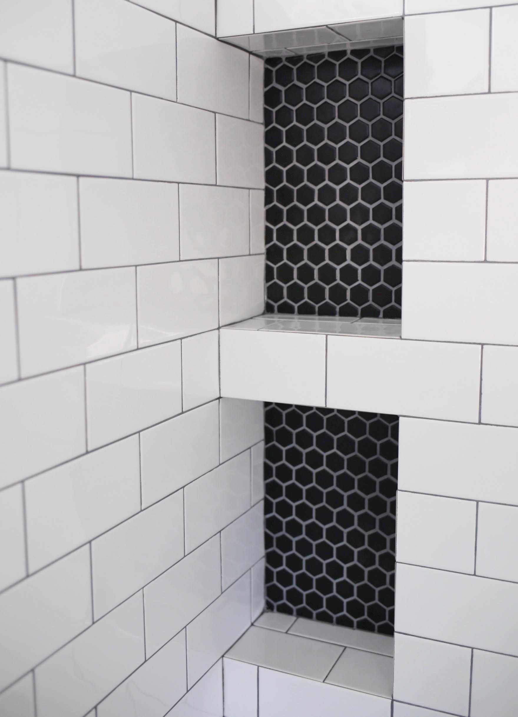 black and white farmhouse bathroom