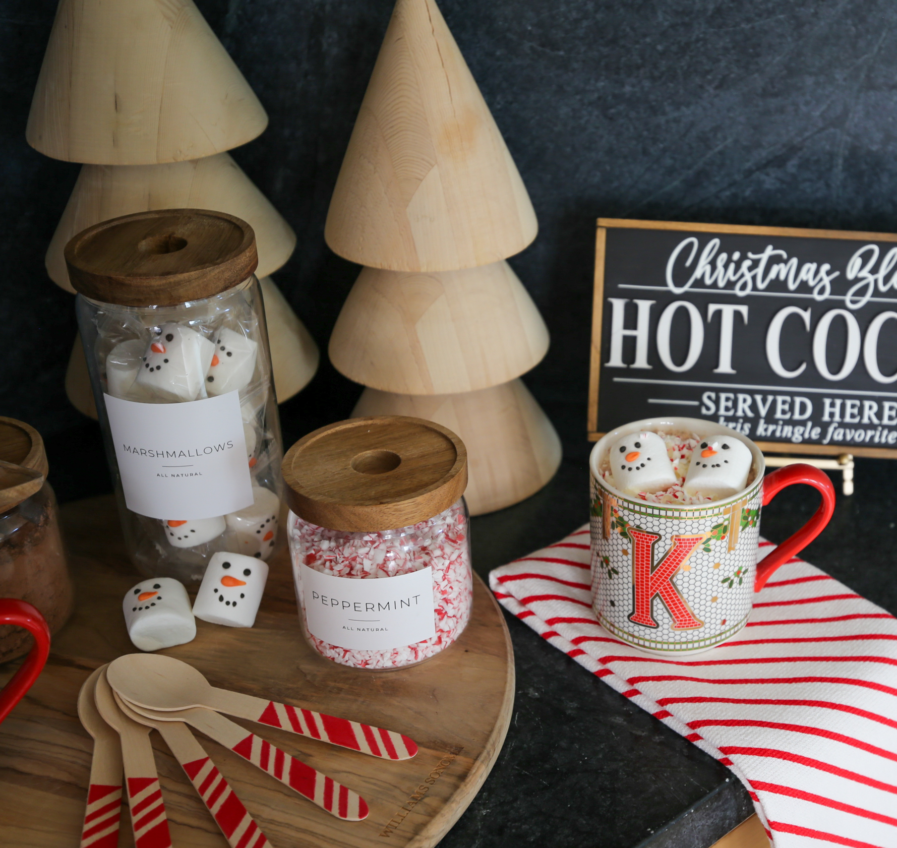 holiday hot cocoa bar