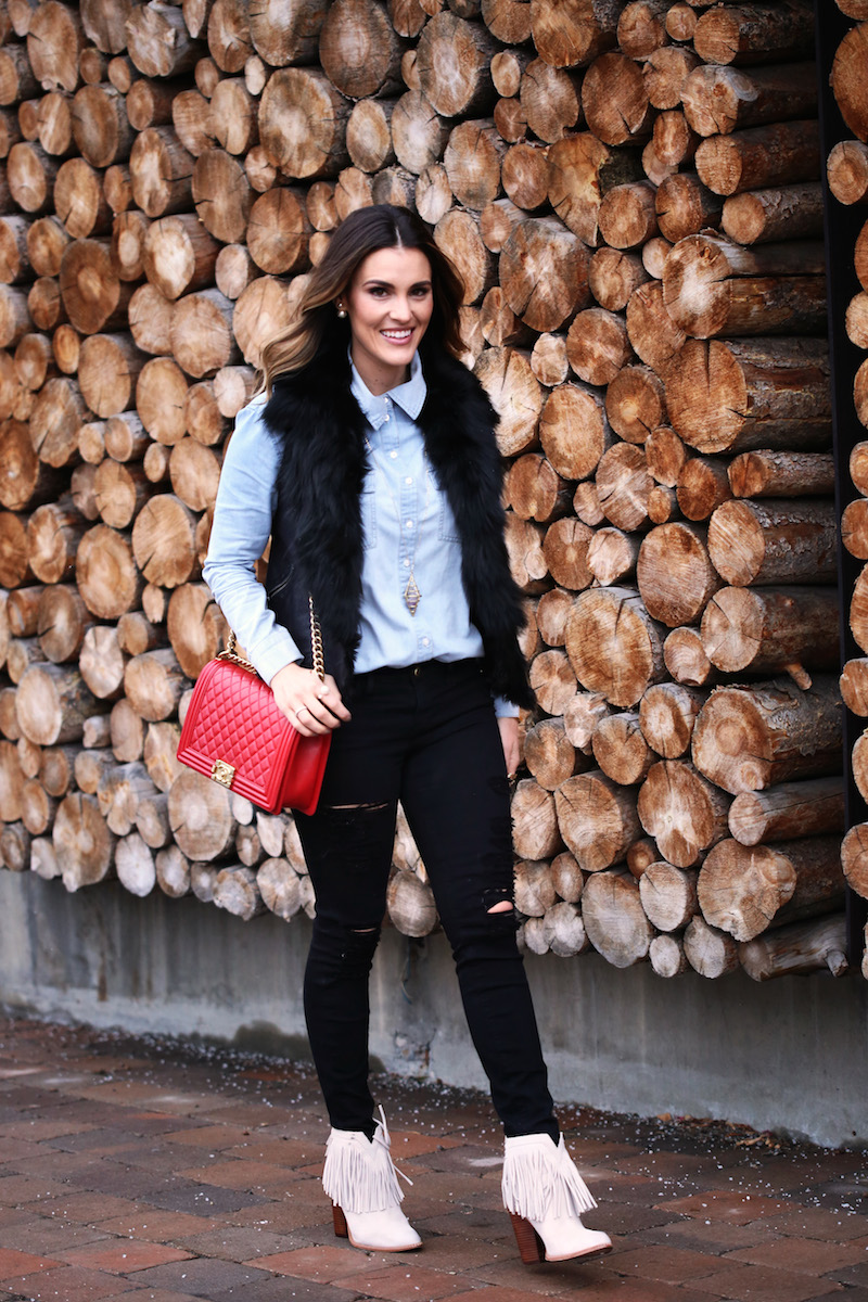 wood wall_mountain town fresh