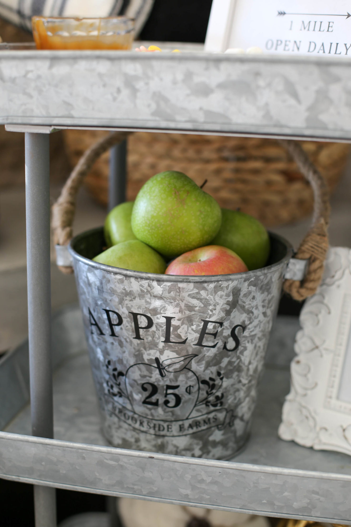 caramel apple bar