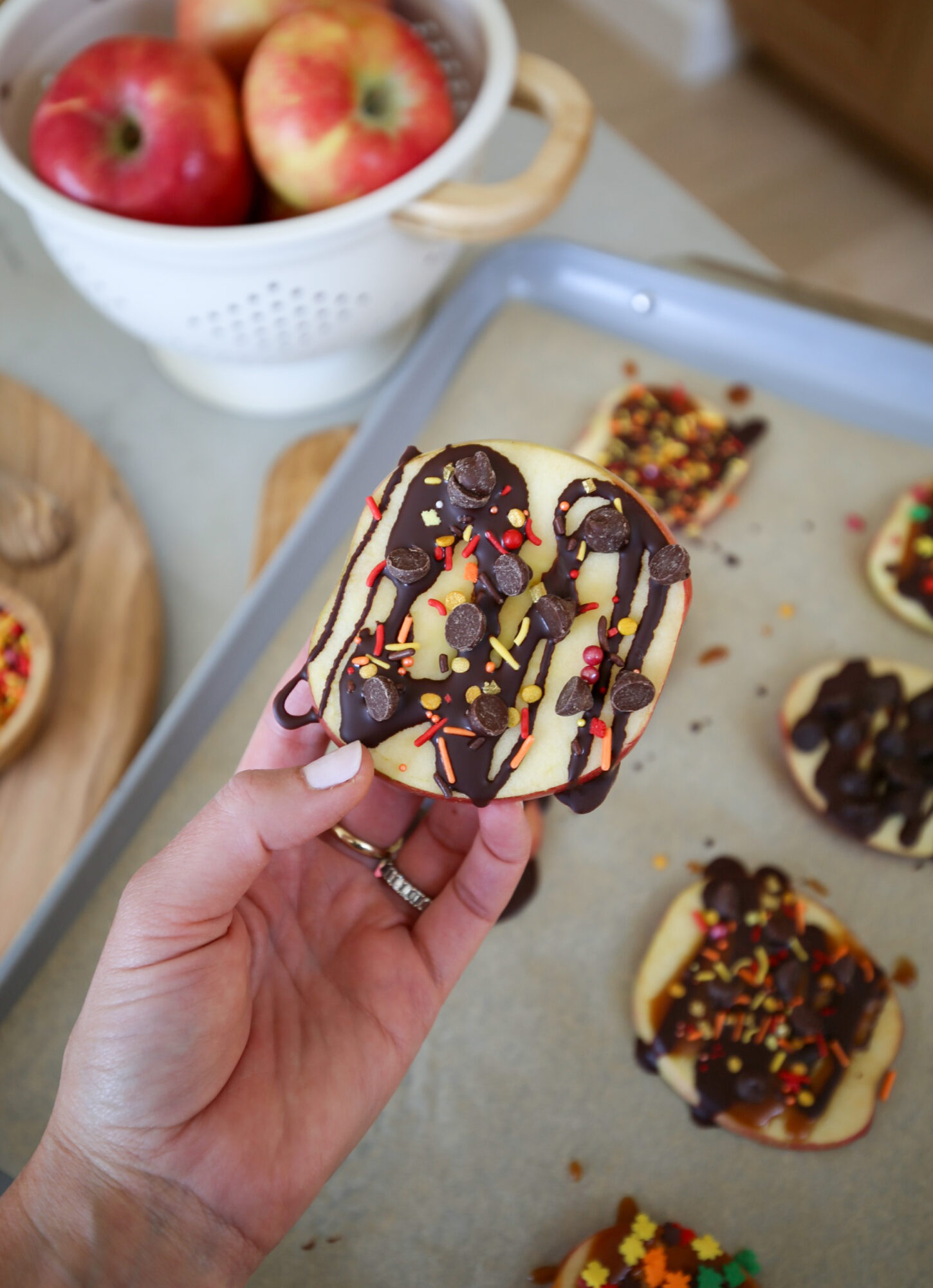 fall chocolate caramel apple slices