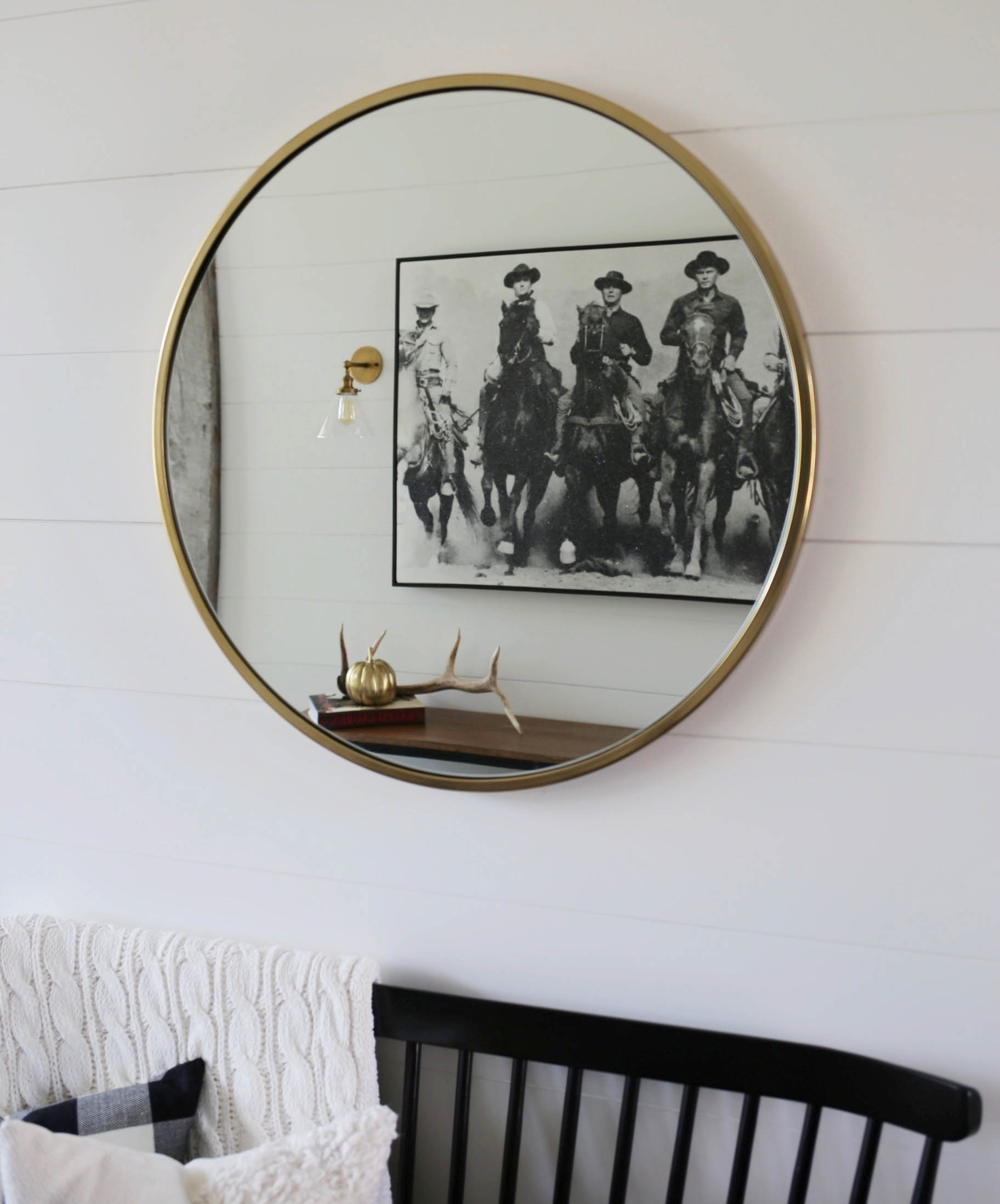 fall farmhouse entryway
