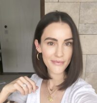 microblading eyebrows