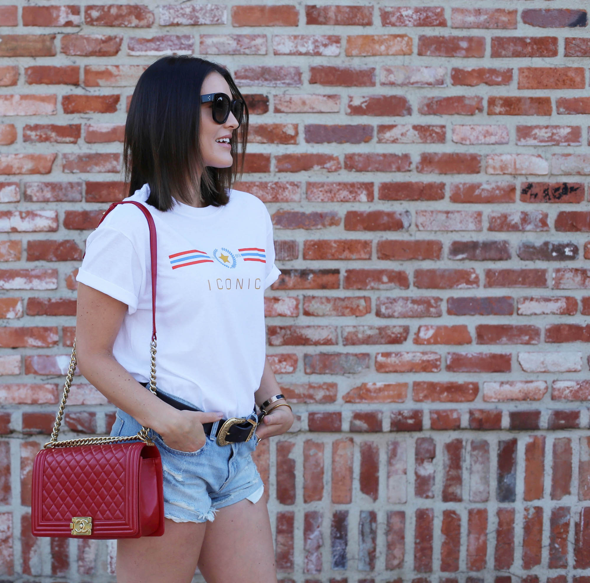 iconic tee red chanel denim shorts
