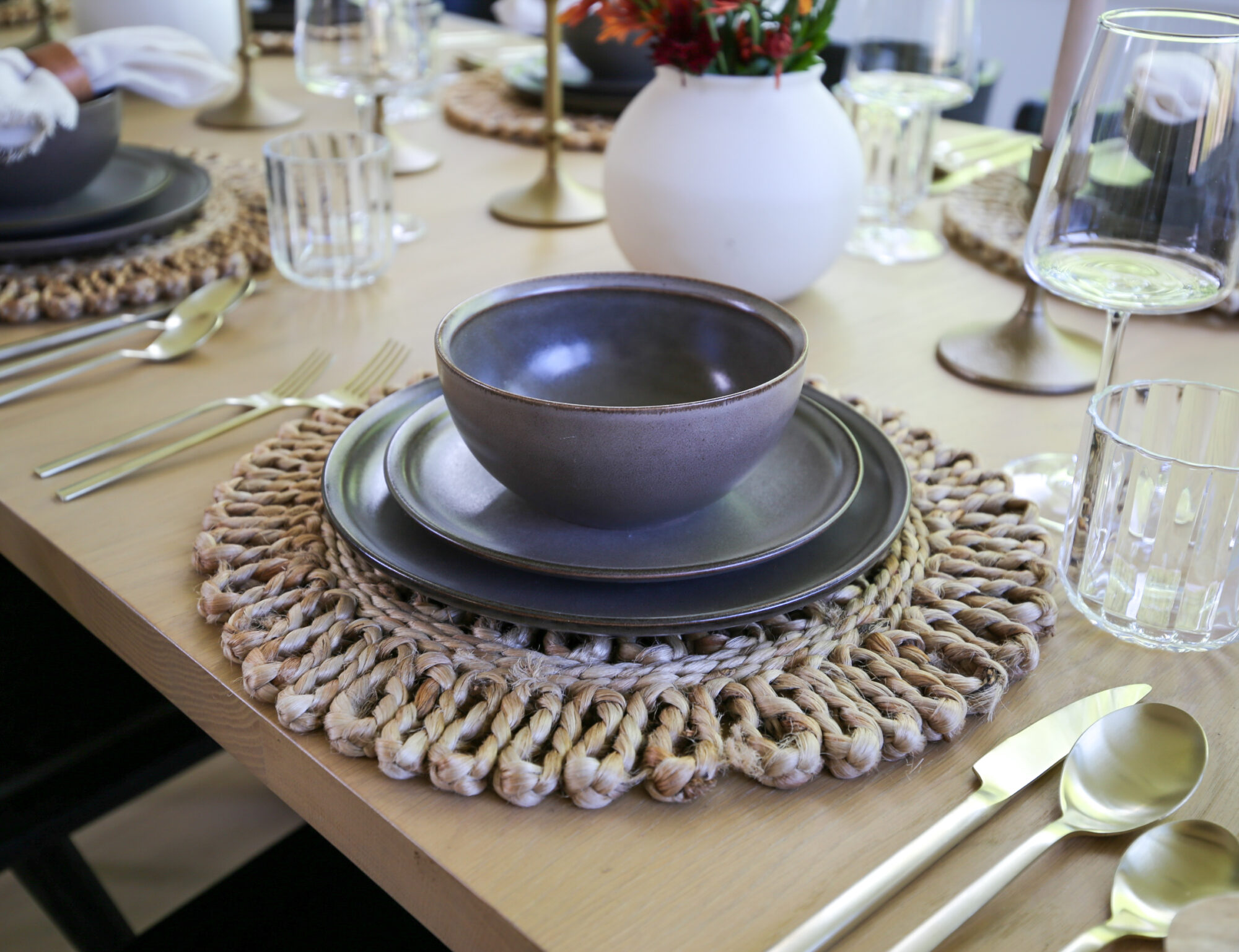 affordable fall tablescape 