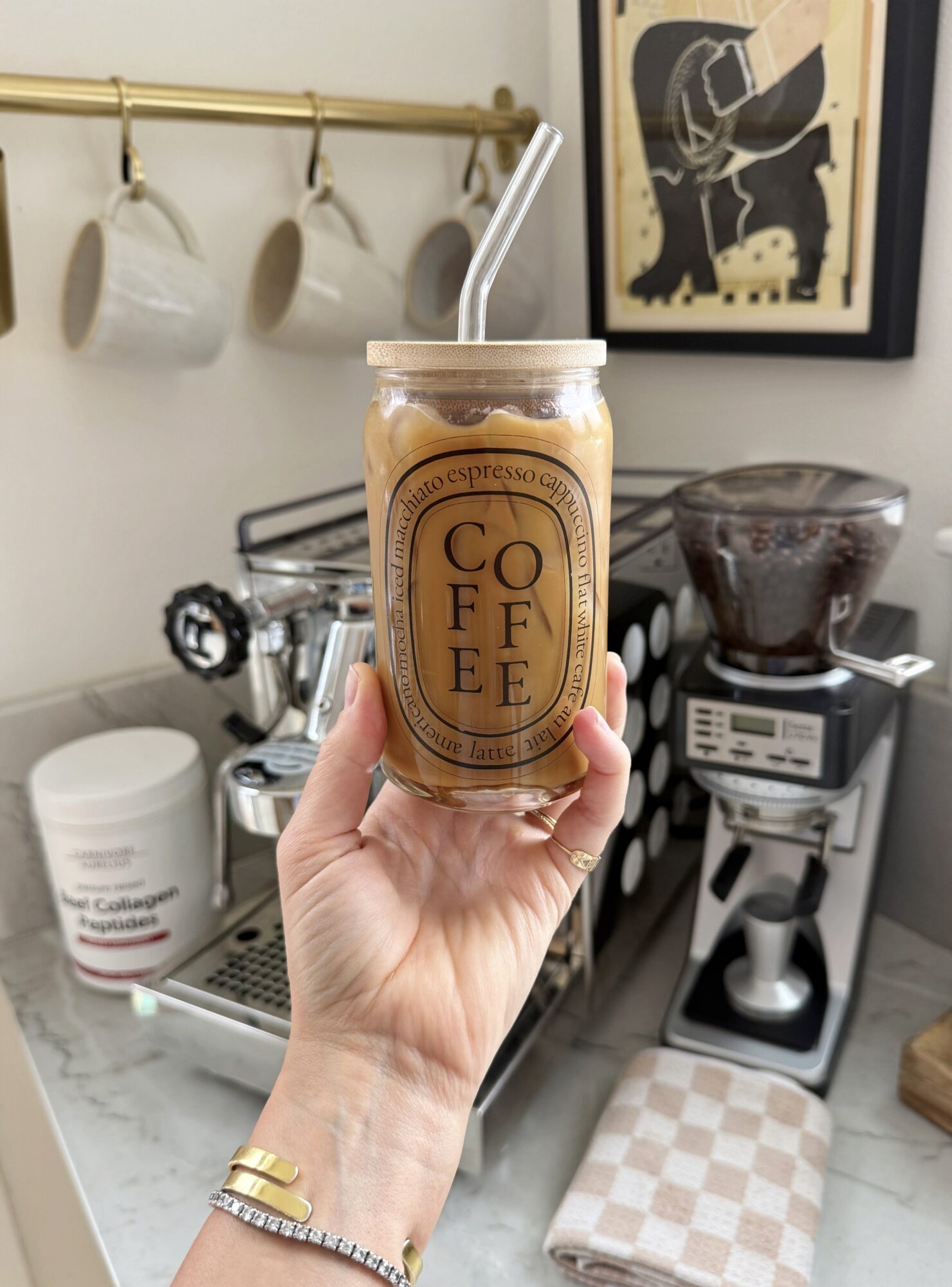 iced collagen latte