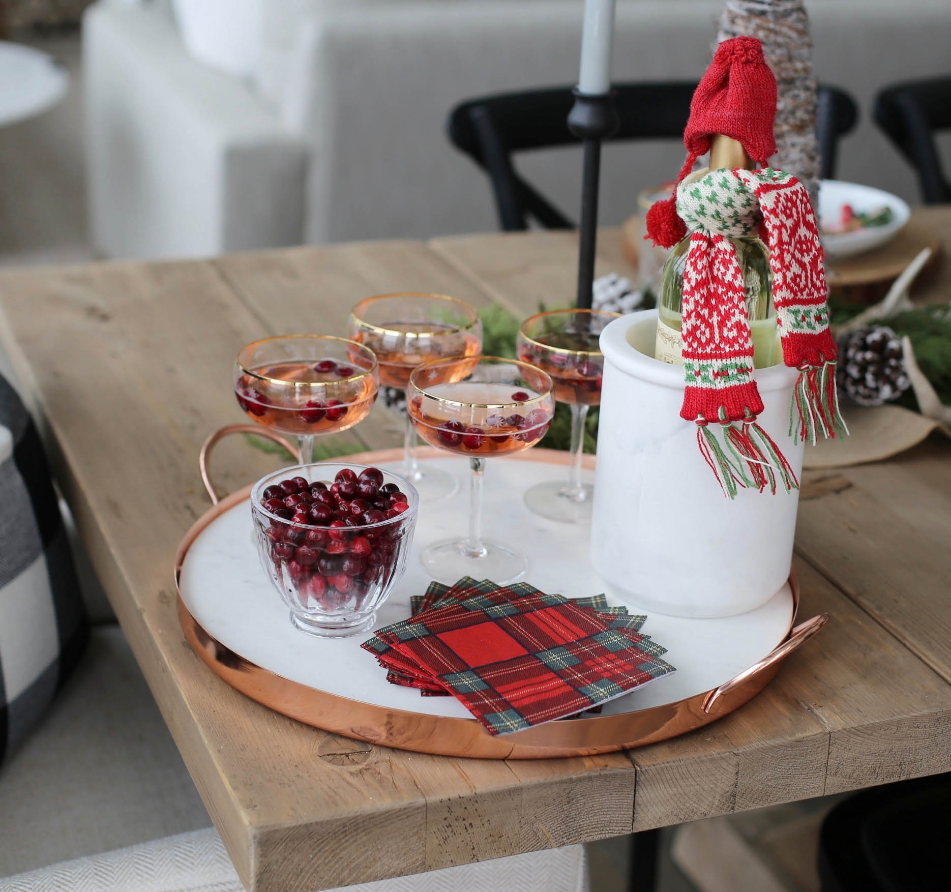 farmhouse christmas table