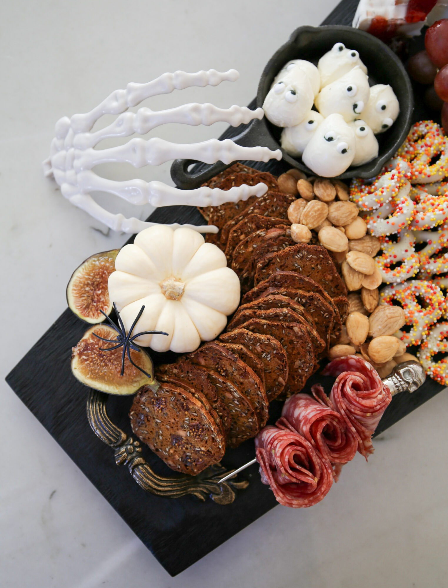 halloween charbooterie board
