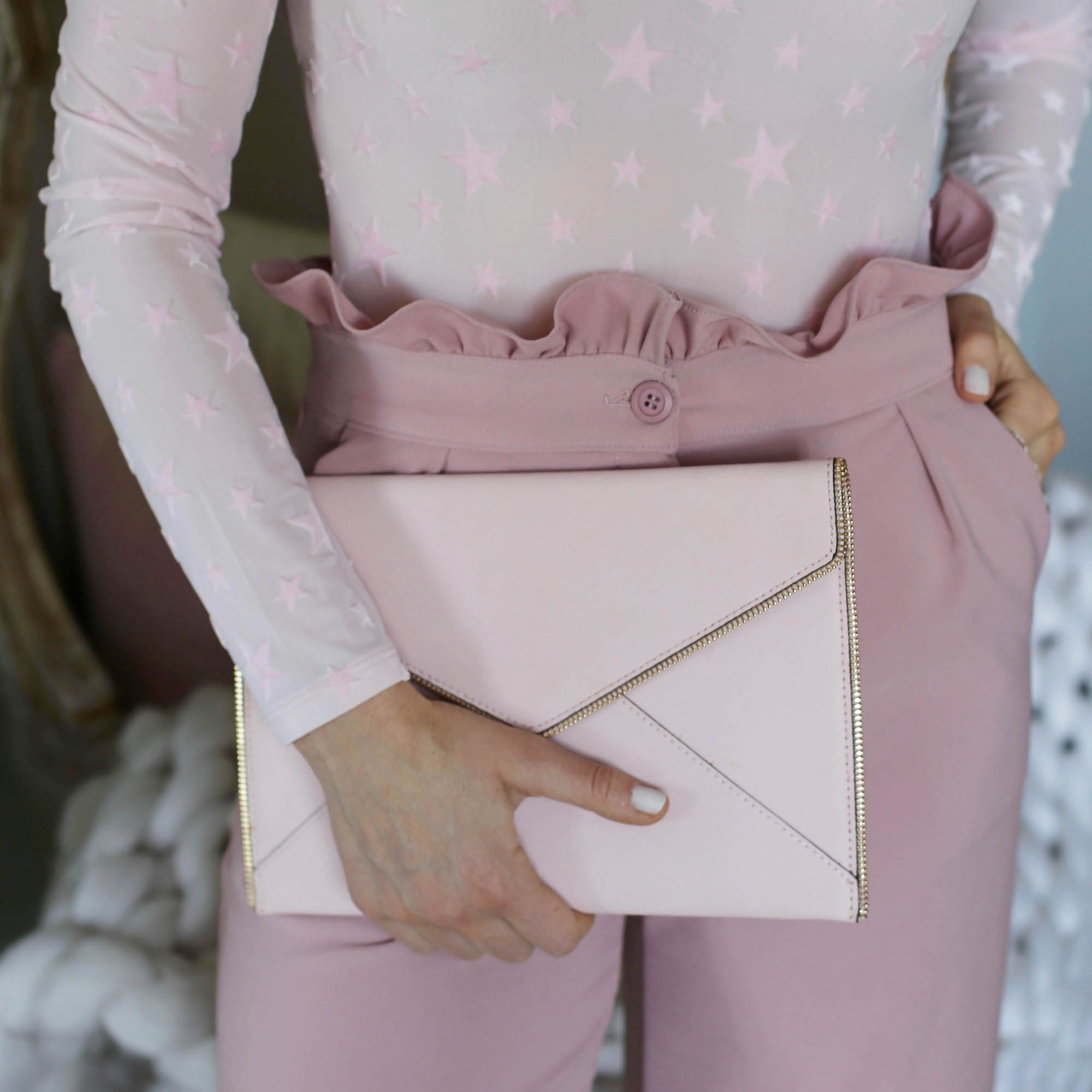 blushing outfit 