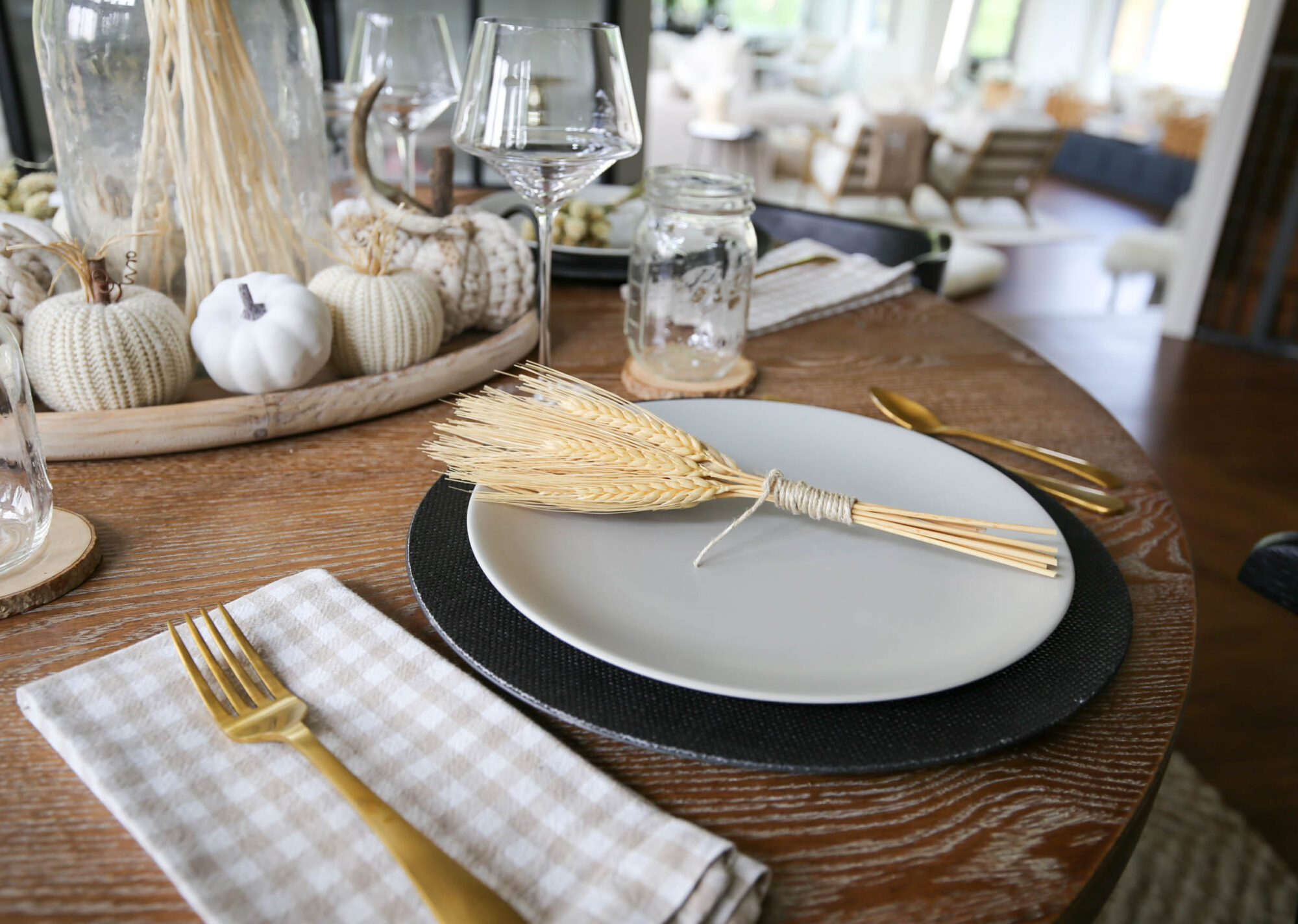 fall tablescape