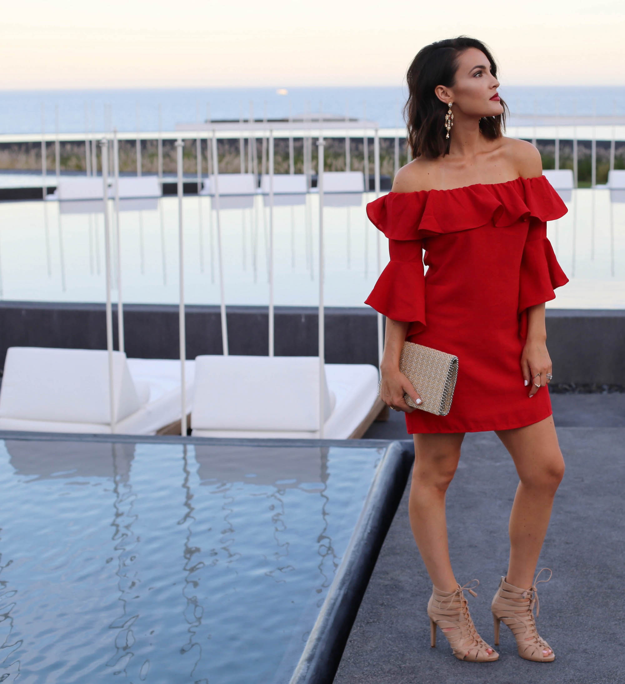 lady in red