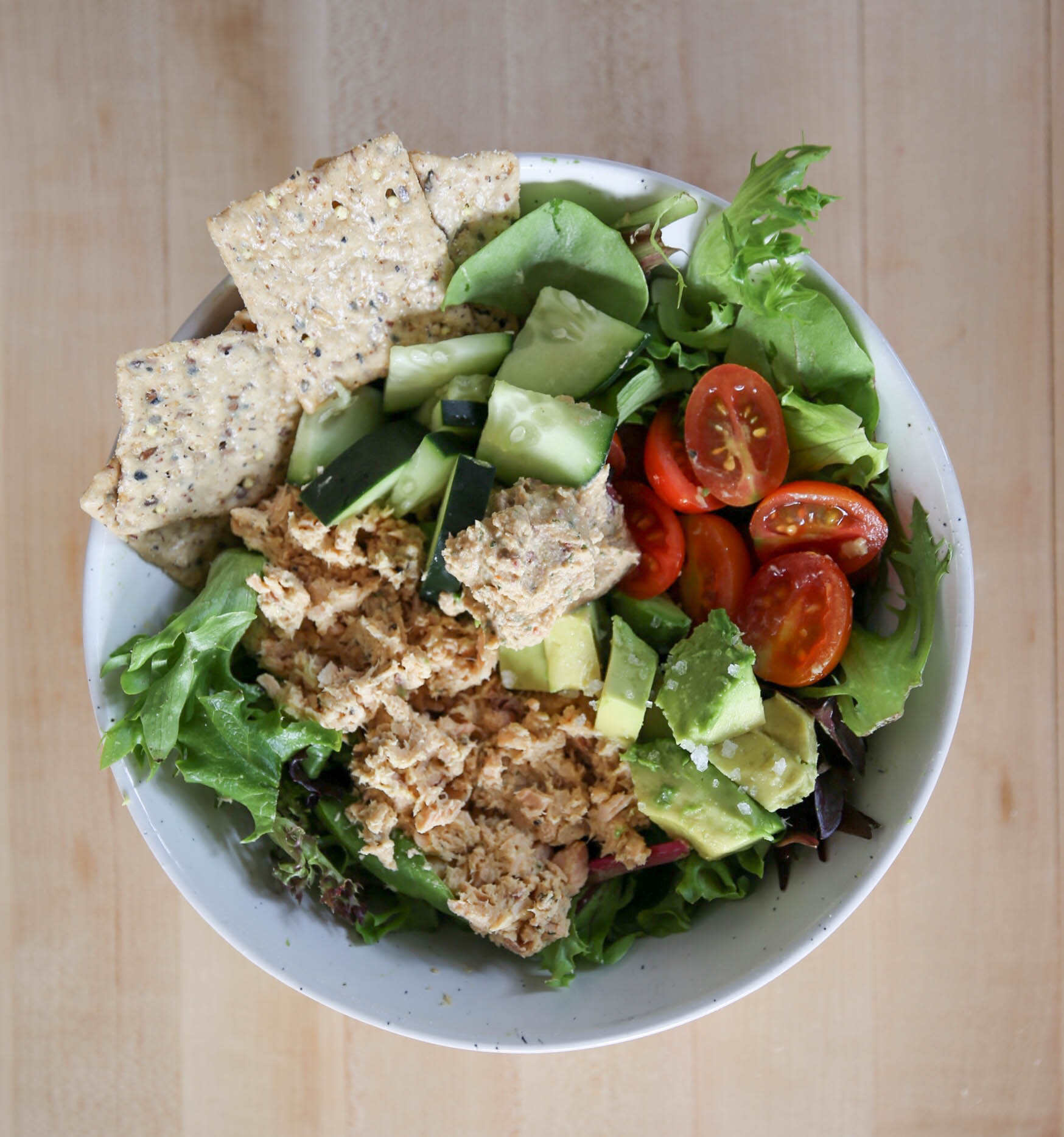 Mediterranean Canned Salmon Bowl_sbkliving_5
