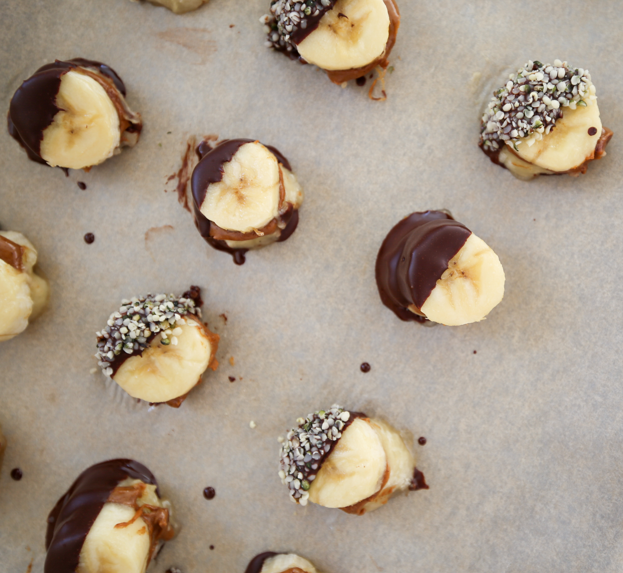 frozen banana bites