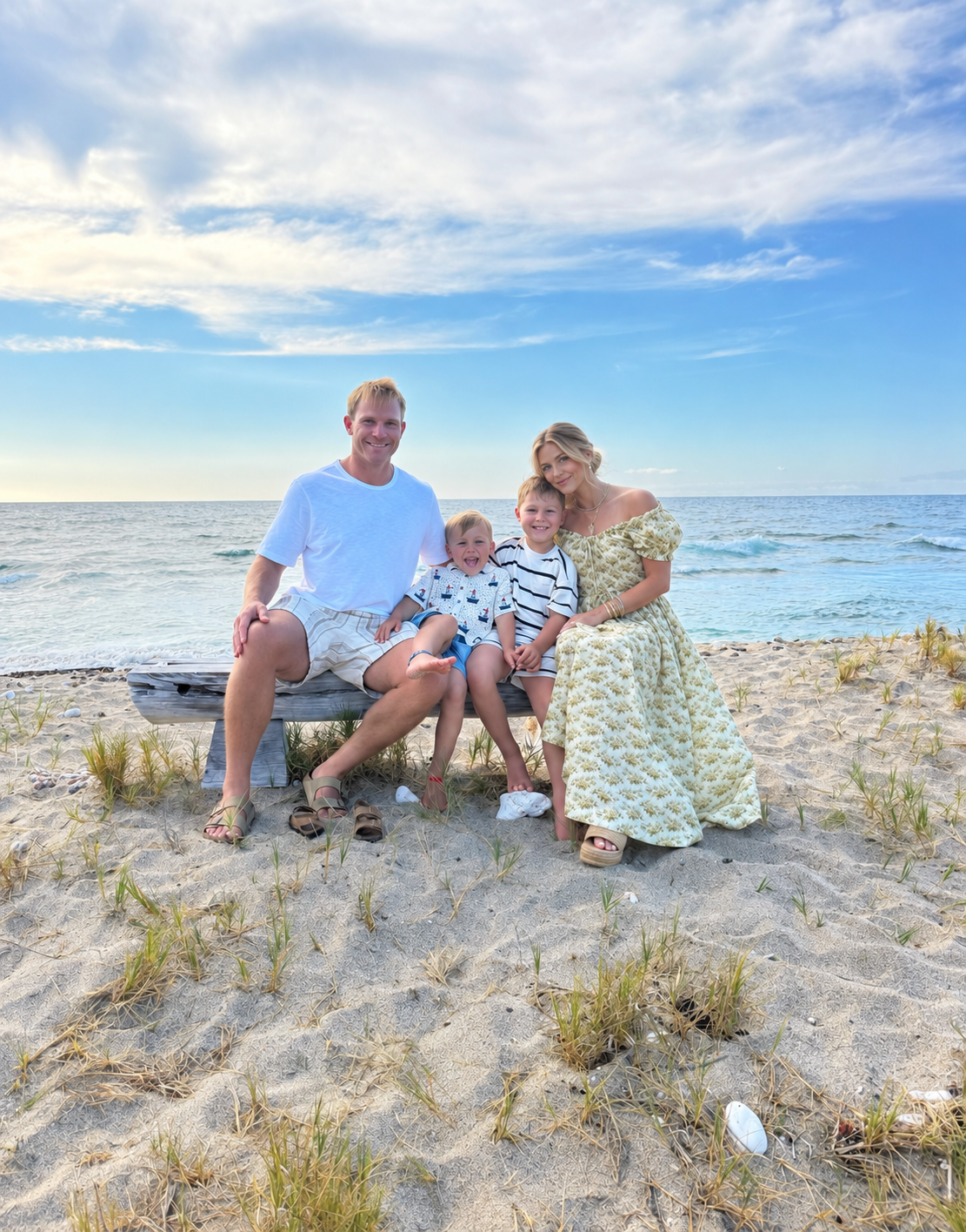 Hawaii you sure are a dream☀️🌴🌊🦭🍍🐠🐬 Vacation photo dump📸 The best family trip soaking in the last moments of summer! It was the boys first time and between the snorkeling 24/7, endless pineapple and golf carts rides, they want to move there now!😝 Back to reality we go…

#konahawaii